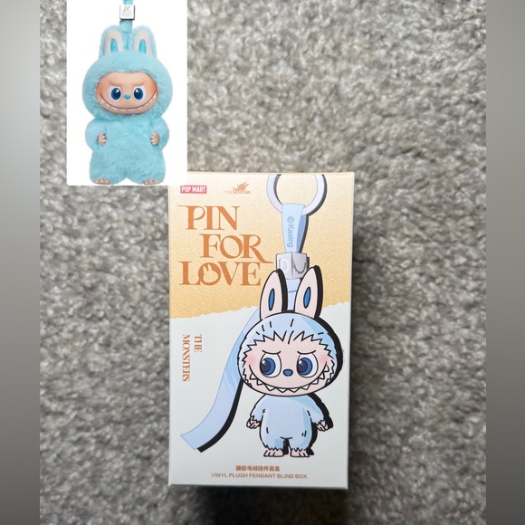 Labubu Pin For Love Letter K - Picture 1 of 3